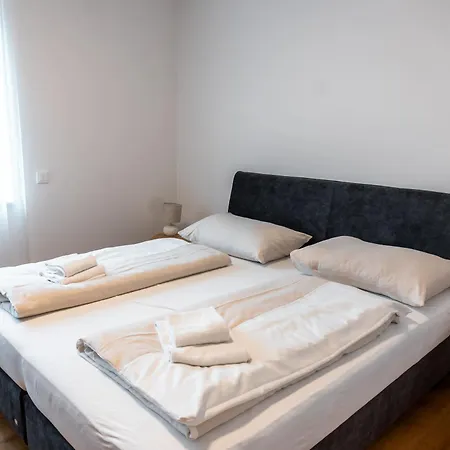 Bella Vista Seeblick Daire *