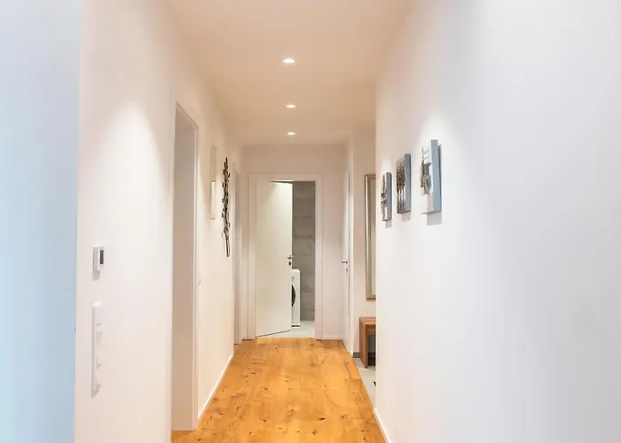 Bella Vista Seeblick אננהיים